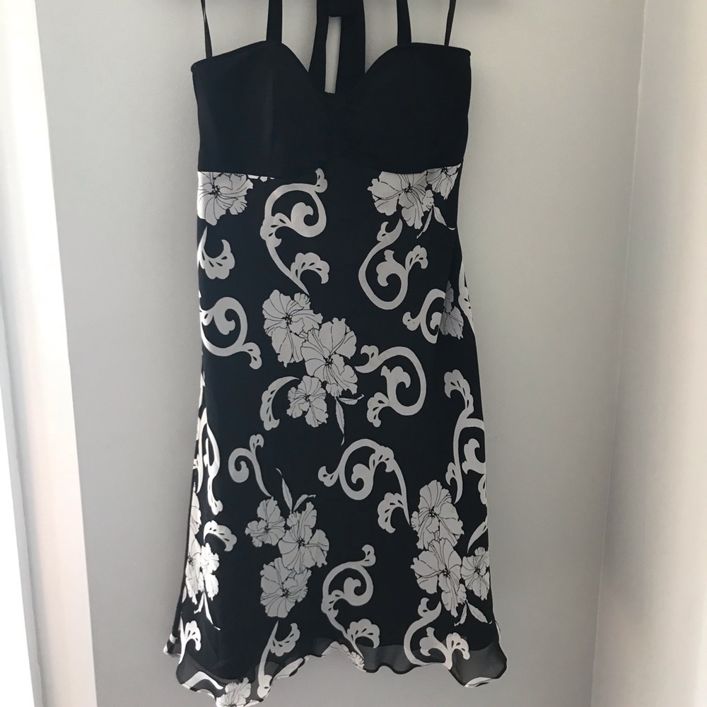 White House Black Market Empire waist dress